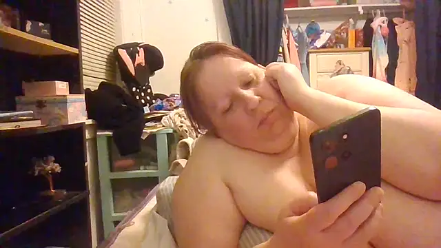 starlight1983 online show from June 28, 2026, 3:46 am