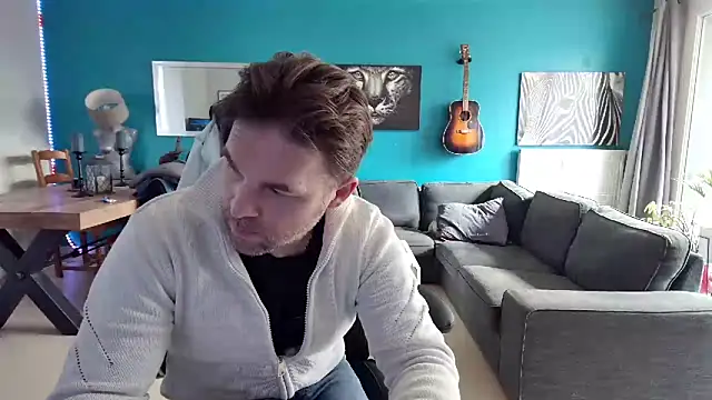 Snapshot of tom_sauwer chatting on March 4, 2025, 11:40 am tom sauwer online show from March 4, 2025, 11:40 am