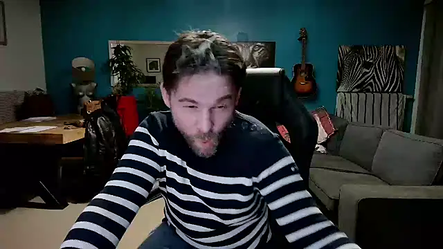 Snapshot of tom_sauwer chatting on December 11, 2024, 7:31 am tom sauwer online show from December 11, 2024, 7:31 am