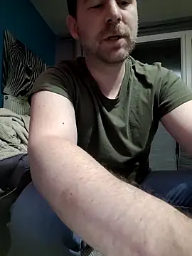 Snapshot of tom_sauwer chatting on October 19, 2025, 9:28 pm tom sauwer online show from October 19, 2025, 9:28 pm