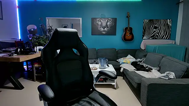 Snapshot of tom_sauwer chatting on February 3, 2025, 11:15 pm tom sauwer online show from February 3, 2025, 11:15 pm