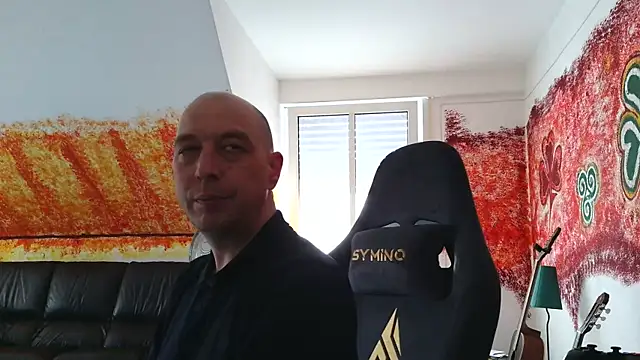 sextoy911 online show from April 15, 2026, 2:32 pm