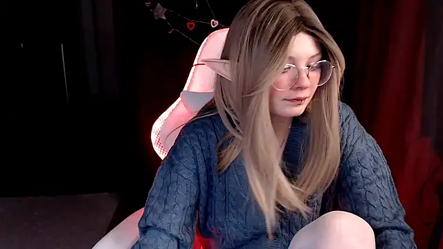 Snapshot of MissToree chatting on February 25, 2025, 9:48 pm MissToree online show from February 25, 2025, 9:48 pm