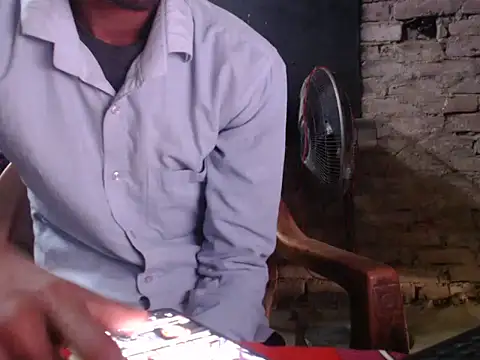 ThethunderPo online show from March 6, 2025, 4:19 am