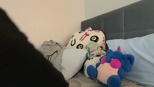 airgeadx online show from September 26, 2025, 9:21 pm