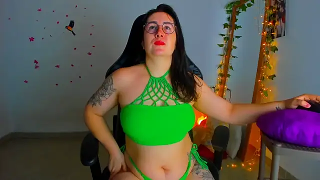 Susan Foxx online show from November 13, 2025, 7:07 pm