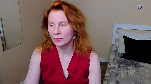 FoxySophia online show from October 1, 2025, 3:44 am