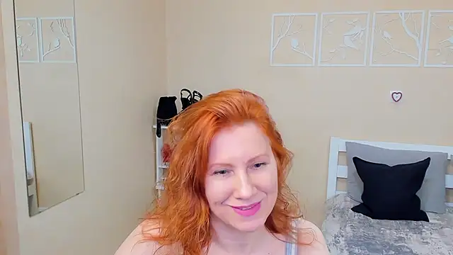 FoxySophia online show from February 15, 2026, 7:13 pm