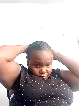 sexybigboobz online show from April 19, 2026, 8:59 am