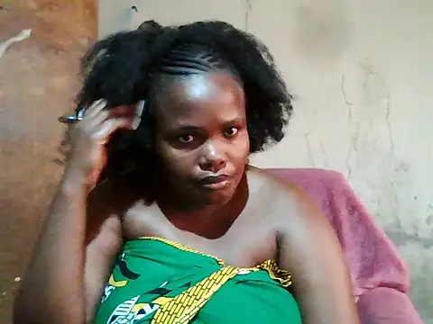 sexybigboobz online show from April 8, 2026, 7:54 am