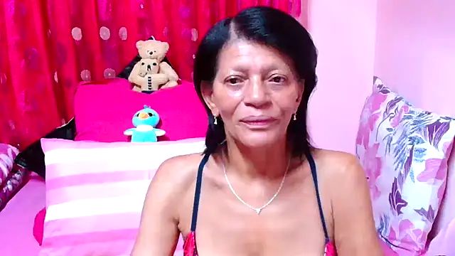 SLUTTYROXY online show from November 4, 2025, 5:39 pm