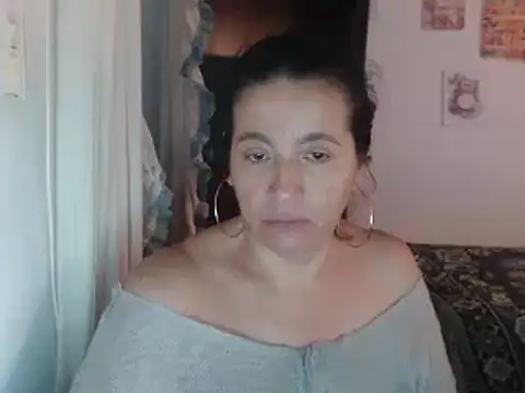 Snapshot of stefilove10 chatting on March 3, 2025, 4:47 pm stefilove10 online show from March 3, 2025, 4:47 pm