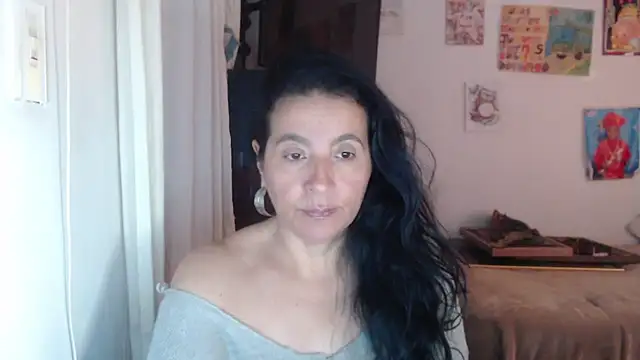 Snapshot of stefilove10 chatting on October 28, 2025, 2:16 pm stefilove10 online show from October 28, 2025, 2:16 pm