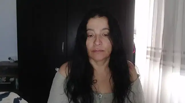 Snapshot of stefilove10 chatting on December 18, 2024, 3:00 pm stefilove10 online show from December 18, 2024, 3:00 pm