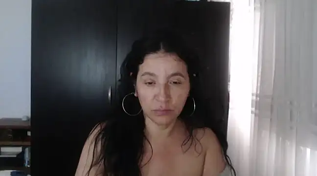 Snapshot of stefilove10 chatting on December 19, 2024, 6:56 pm stefilove10 online show from December 19, 2024, 6:56 pm