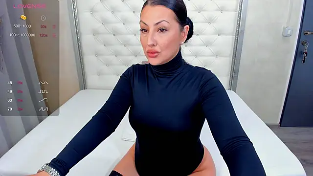 shy cinderella online show from November 21, 2025, 8:08 pm