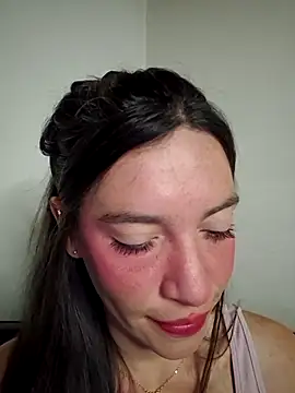 loveuu-bae online show from December 16, 2025, 12:59 am