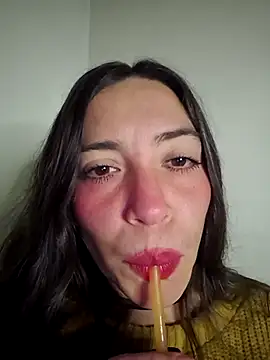 loveuu-bae online show from January 13, 2026, 12:47 am