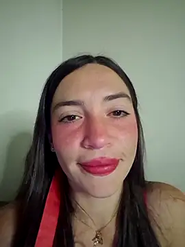 loveuu-bae online show from November 28, 2025, 12:55 am