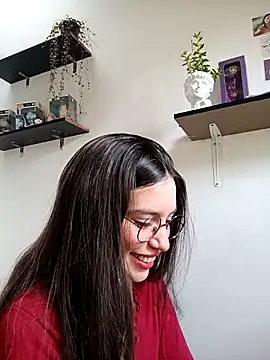 loveuu-bae online show from February 15, 2025, 9:28 pm