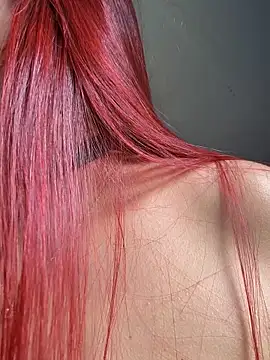 Snapshot of LINDA_PATTY94 chatting on December 20, 2025, 3:48 pm LINDA PATTY94 online show from December 20, 2025, 3:48 pm