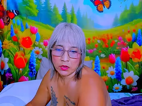 indianroxy online show from June 14, 2026, 2:51 pm