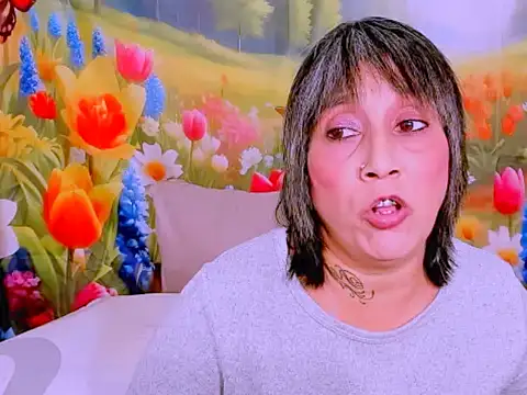 Snapshot of indianroxy chatting on February 15, 2026, 7:57 pm indianroxy online show from February 15, 2026, 7:57 pm