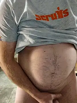 IronedTitan online show from December 3, 2025, 7:02 pm