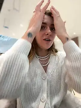 MariiD online show from December 30, 2024, 11:15 am