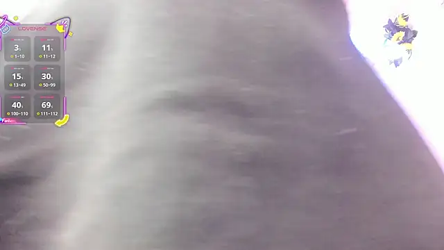 sweetbambi23 online show from November 5, 2025, 4:04 am