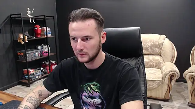 MihasikD online show from October 11, 2025, 9:43 am