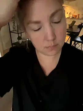 Anna Alexa online show from November 6, 2025, 7:12 am