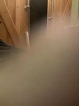 Snapshot of mikeylong chatting on November 30, 2025, 12:17 pm mikeylong online show from November 30, 2025, 12:17 pm