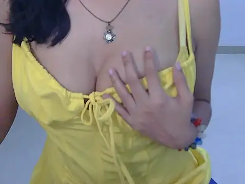 indianbae01 online show from May 27, 2026, 7:43 pm