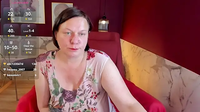 Snapshot of KellyPerfection chatting on July 9, 2026, 5:45 pm KellyPerfection online show from July 9, 2026, 5:45 pm