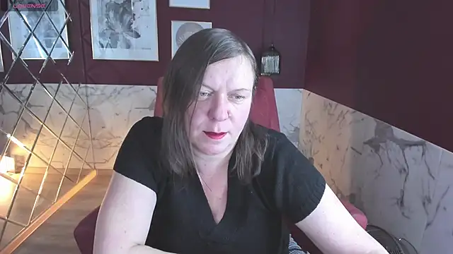 KellyPerfection online show from November 1, 2025, 1:05 pm