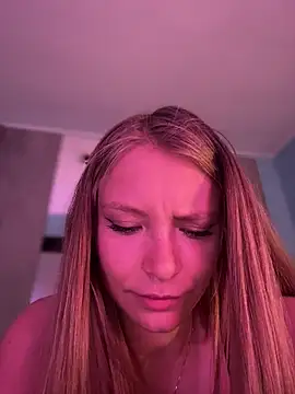 AnastasiaAniess online show from February 13, 2026, 9:48 pm