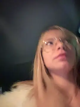 AnastasiaAniess online show from October 29, 2025, 8:08 pm