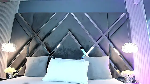 Snapshot of myax_evans chatting on October 18, 2025, 11:34 am myax evans online show from October 18, 2025, 11:34 am