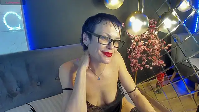 Snapshot of BrandiSweetie chatting on January 31, 2025, 7:51 pm BrandiSweetie online show from January 31, 2025, 7:51 pm