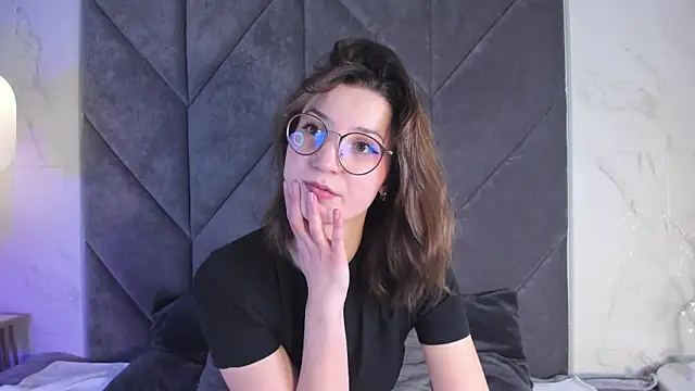 Snapshot of JaneGraceful chatting on March 11, 2025, 12:28 pm JaneGraceful online show from March 11, 2025, 12:28 pm