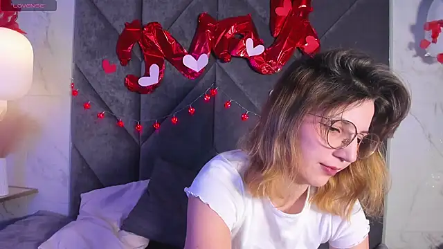 Snapshot of JaneGraceful chatting on February 14, 2025, 9:03 am JaneGraceful online show from February 14, 2025, 9:03 am