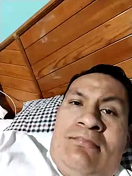 gusaven online show from March 11, 2025, 7:03 am