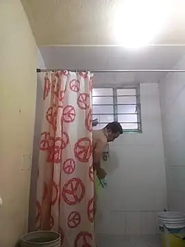 gusaven online show from March 7, 2025, 6:54 pm