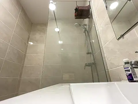 Enderson007 online show from October 1, 2025, 10:13 pm