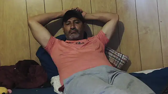 dantehot2020 online show from September 14, 2025, 4:29 pm