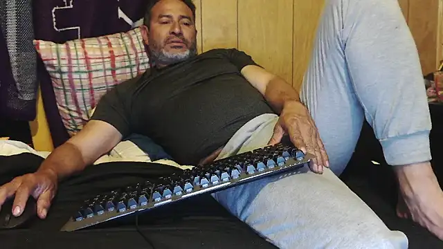 dantehot2020 online show from March 1, 2026, 4:01 am