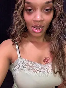 Rakiyahcharms online show from January 7, 2026, 1:21 am