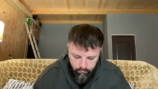 AlphaSparks online show from October 22, 2025, 2:44 am