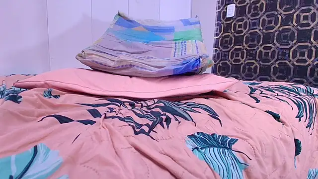 Snapshot of sarakaisy chatting on March 11, 2025, 6:08 pm sarakaisy online show from March 11, 2025, 6:08 pm